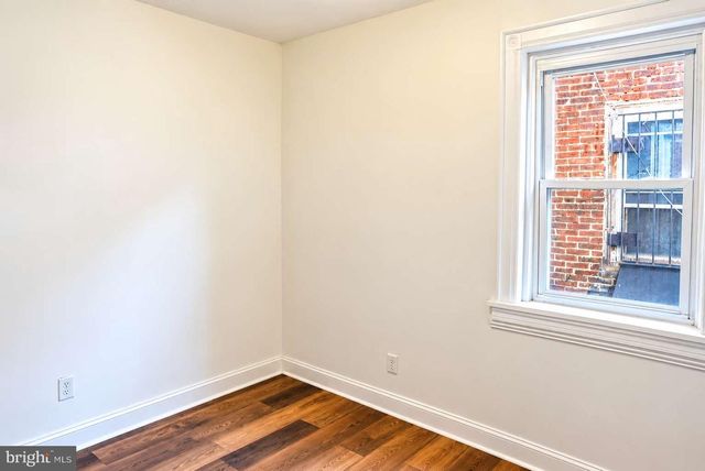 318 S 52ND ST, Philadelphia, PA 19143