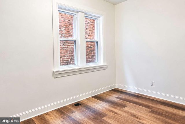 318 S 52ND ST, Philadelphia, PA 19143