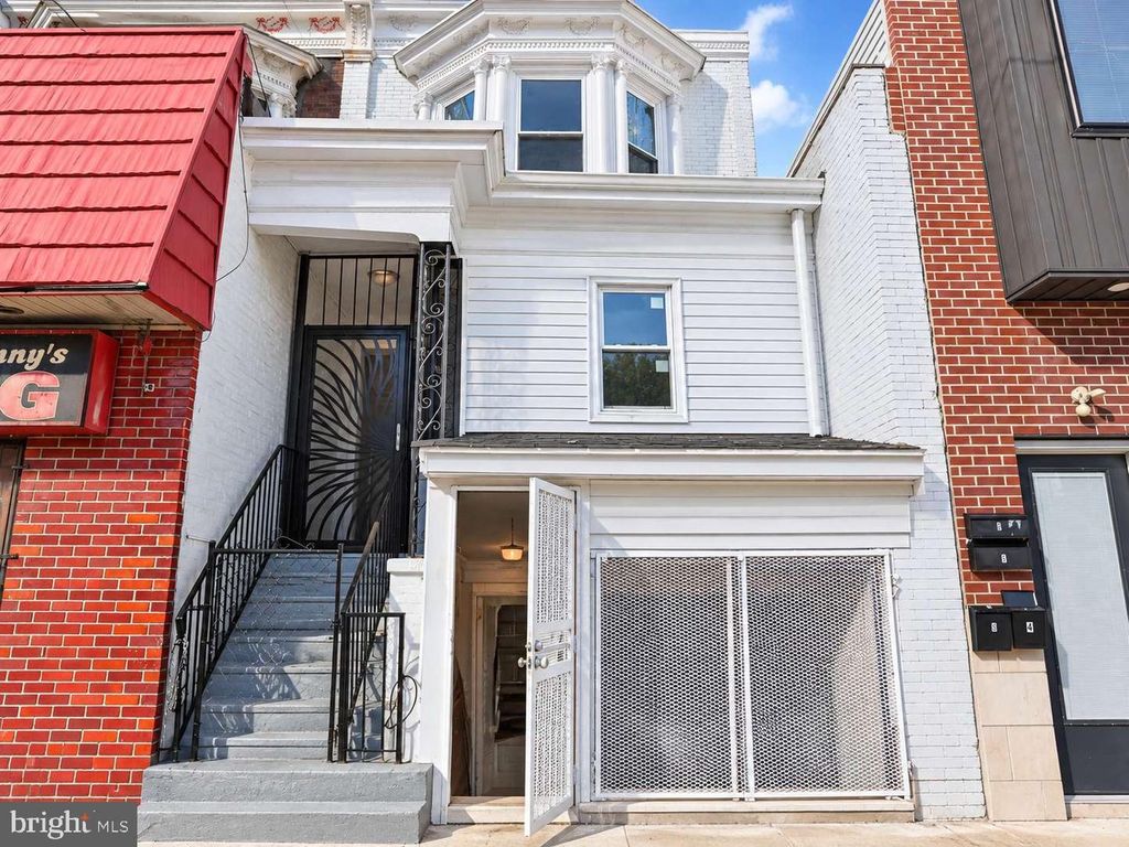 318 S 52ND ST, Philadelphia, PA 19143