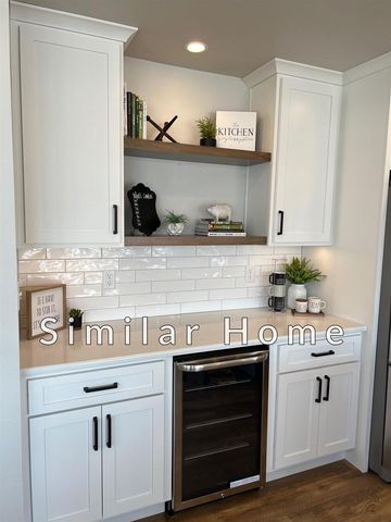 4190 N ROSE MEADOW LANE, Grand Chute, WI 54913