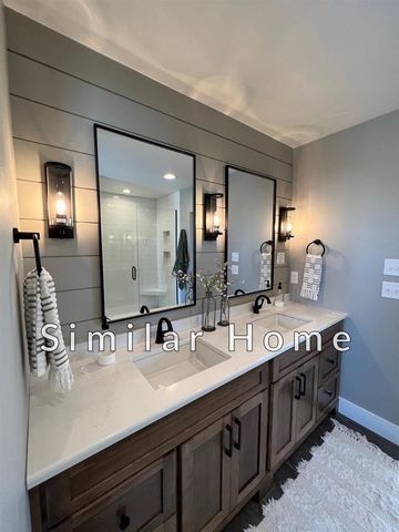 4190 N ROSE MEADOW LANE, Grand Chute, WI 54913