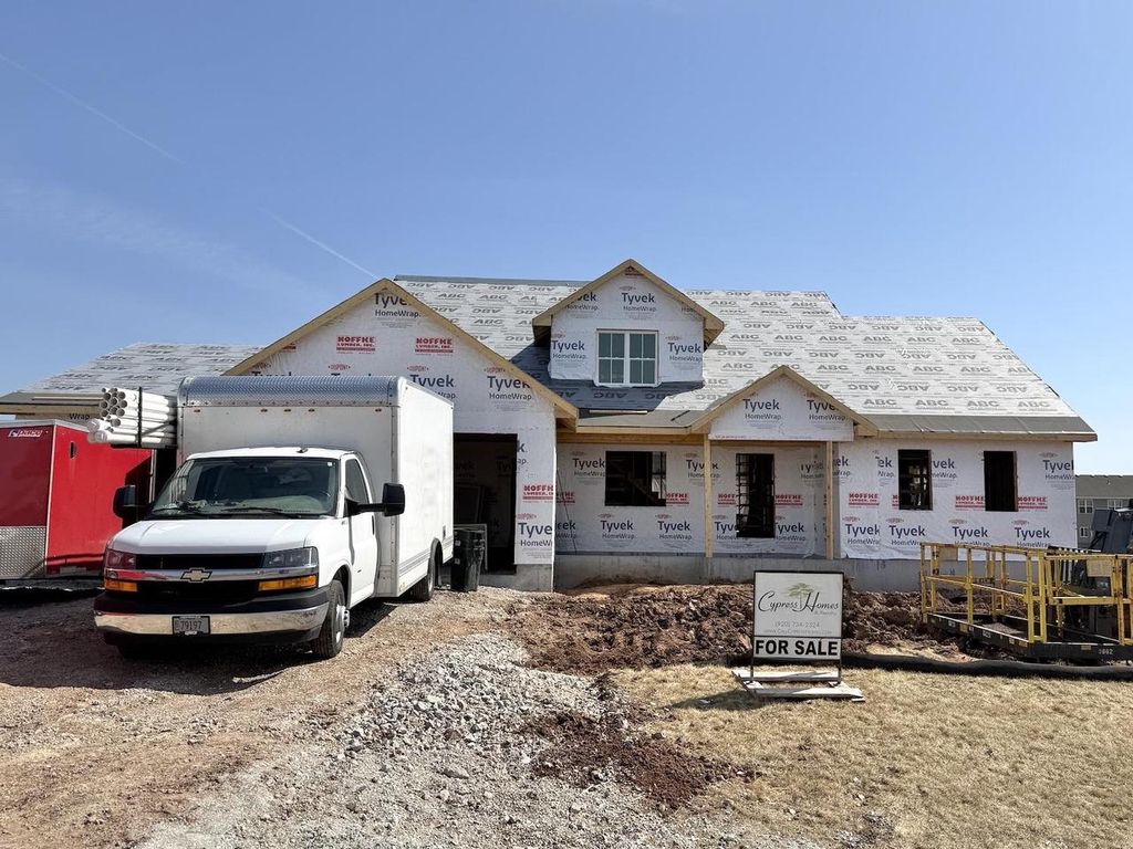 4190 N ROSE MEADOW LANE, Grand Chute, WI 54913