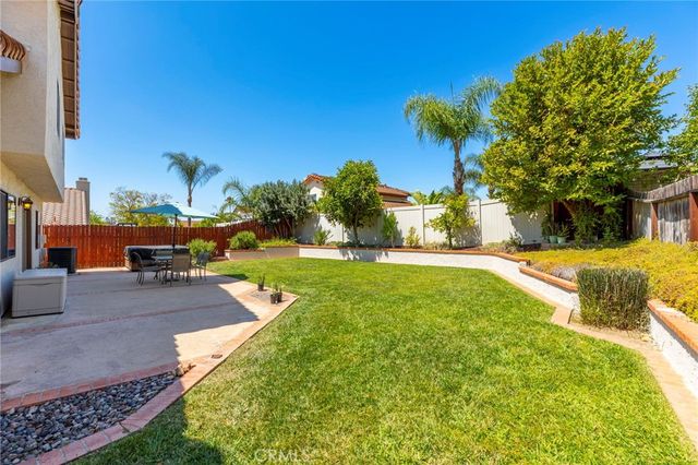 745 Red Alder Pl, Escondido, CA 92027