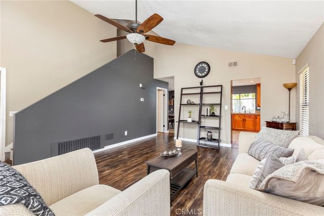 745 Red Alder Pl, Escondido, CA 92027