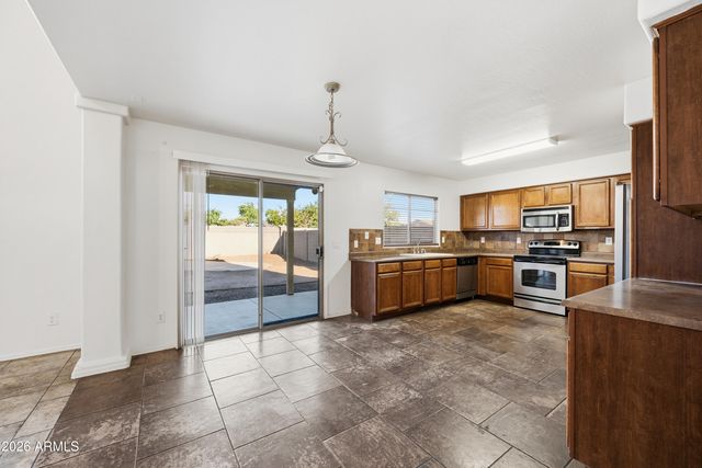 5613 S 51st Drive, Laveen, AZ 85339