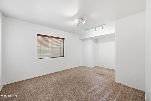 5613 S 51st Drive, Laveen, AZ 85339