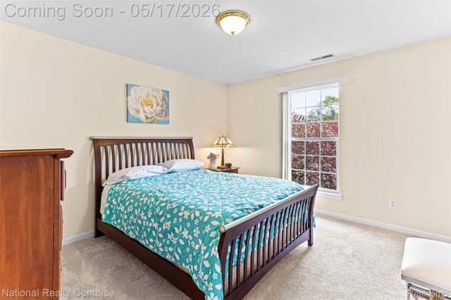 49277 Silver Birch Circle, Shelby Charter Township, MI 48315