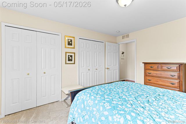 49277 Silver Birch Circle, Shelby Charter Township, MI 48315