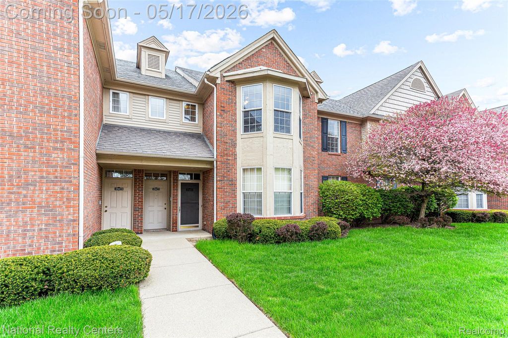 49277 Silver Birch Circle, Shelby Charter Township, MI 48315
