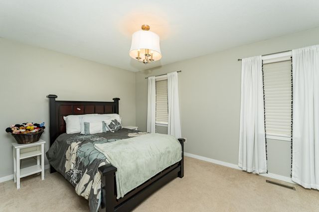 3551 Hart Lane SW, Rochester, MN 55902