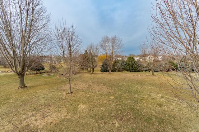 3551 Hart Lane SW, Rochester, MN 55902