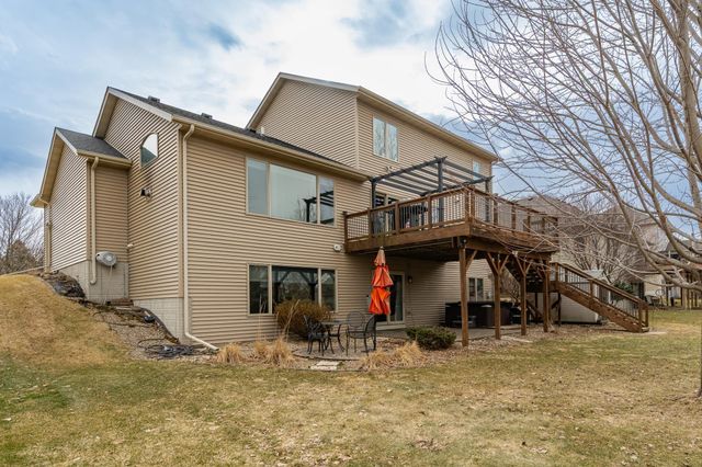 3551 Hart Lane SW, Rochester, MN 55902