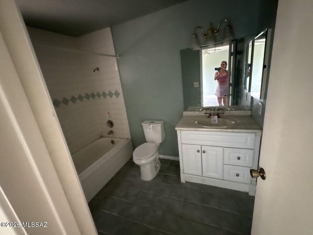 390 Quail Court, Rio Rico, AZ 85648