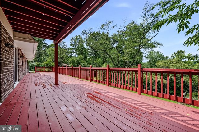 844 SUMMERSET DR, Hockessin, DE 19707