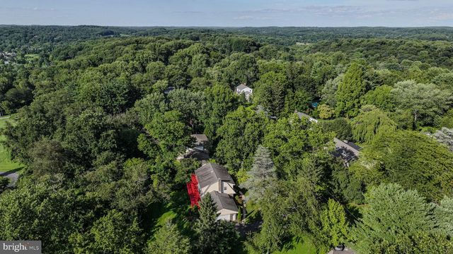 844 SUMMERSET DR, Hockessin, DE 19707