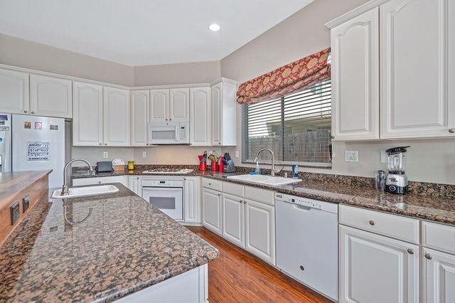 3613 Saint John Rd, West Sacramento, CA 95691