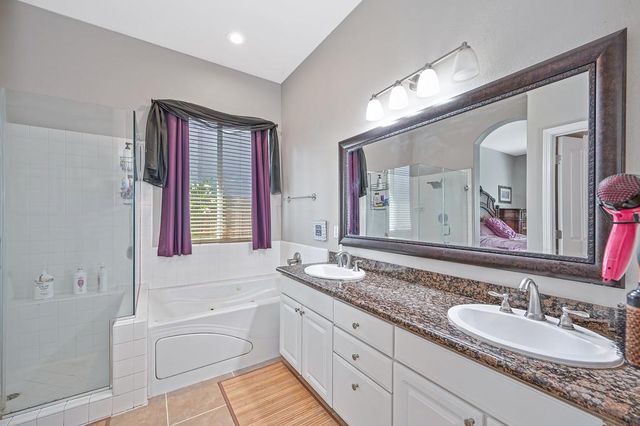 3613 Saint John Rd, West Sacramento, CA 95691