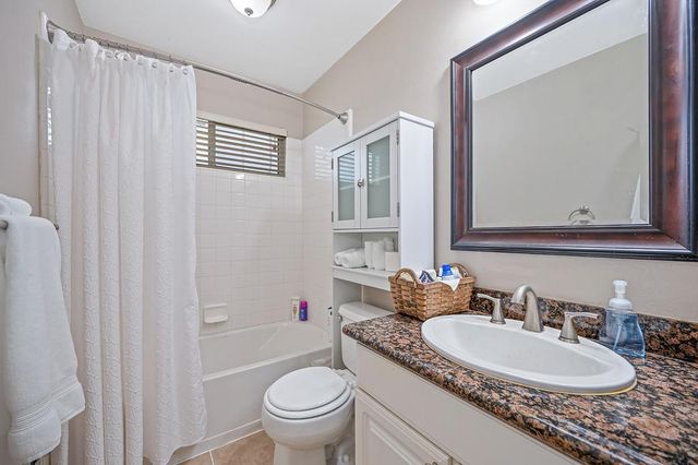 3613 Saint John Rd, West Sacramento, CA 95691