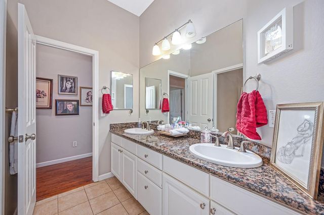 3613 Saint John Rd, West Sacramento, CA 95691