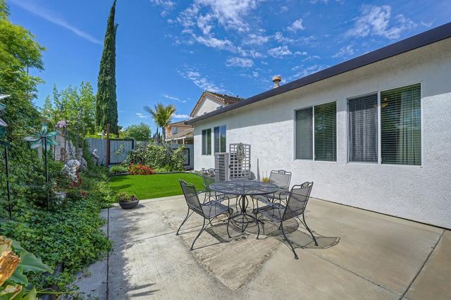 3613 Saint John Rd, West Sacramento, CA 95691