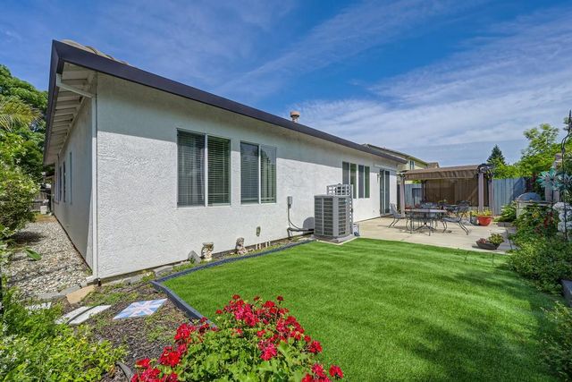 3613 Saint John Rd, West Sacramento, CA 95691