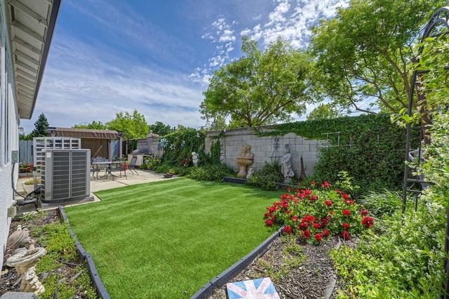 3613 Saint John Rd, West Sacramento, CA 95691