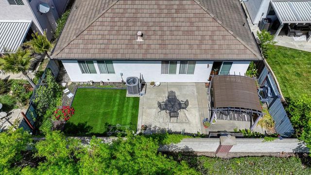 3613 Saint John Rd, West Sacramento, CA 95691