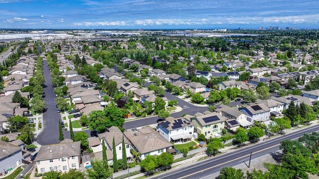 3613 Saint John Rd, West Sacramento, CA 95691