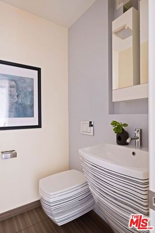 950 Montecito Drive, Los Angeles, CA 90031