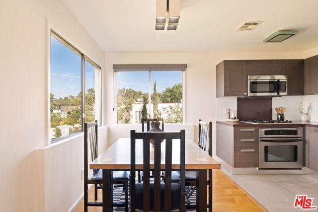 950 Montecito Drive, Los Angeles, CA 90031