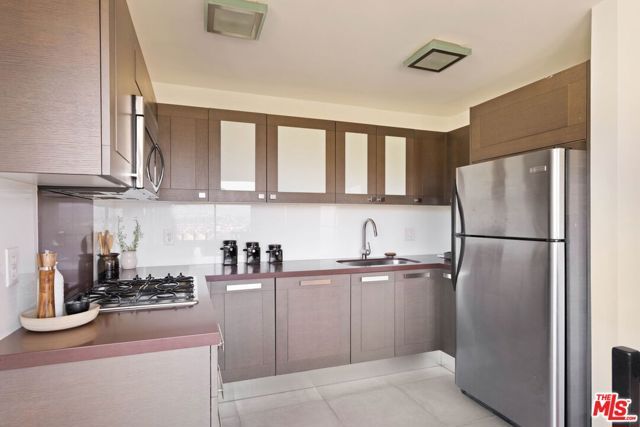 950 Montecito Drive, Los Angeles, CA 90031