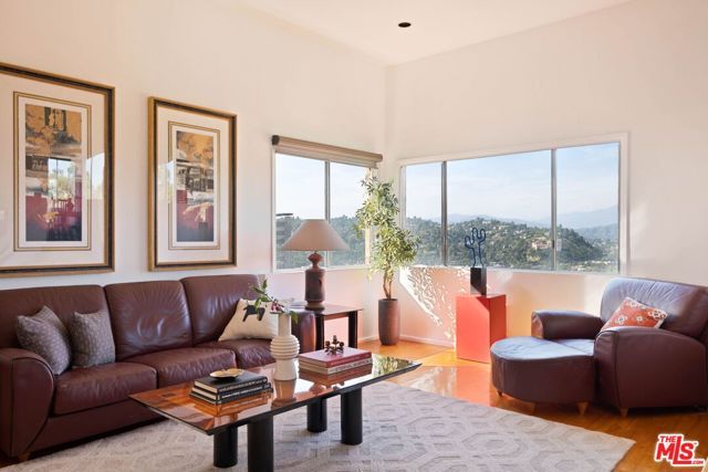 950 Montecito Drive, Los Angeles, CA 90031