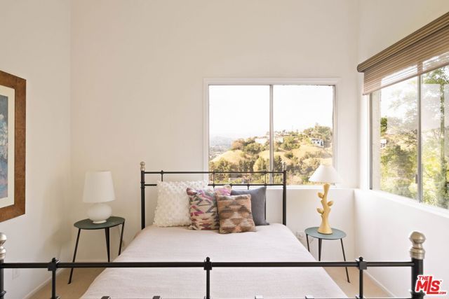 950 Montecito Drive, Los Angeles, CA 90031