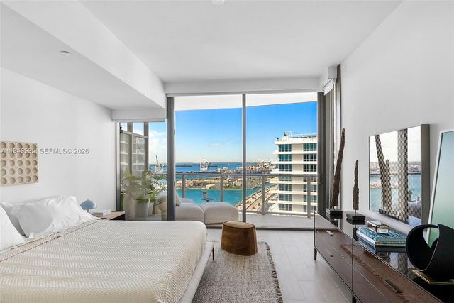 500 Alton Rd 2004, Miami Beach, FL 33139