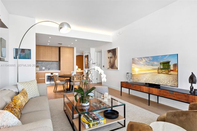 500 Alton Rd 2004, Miami Beach, FL 33139