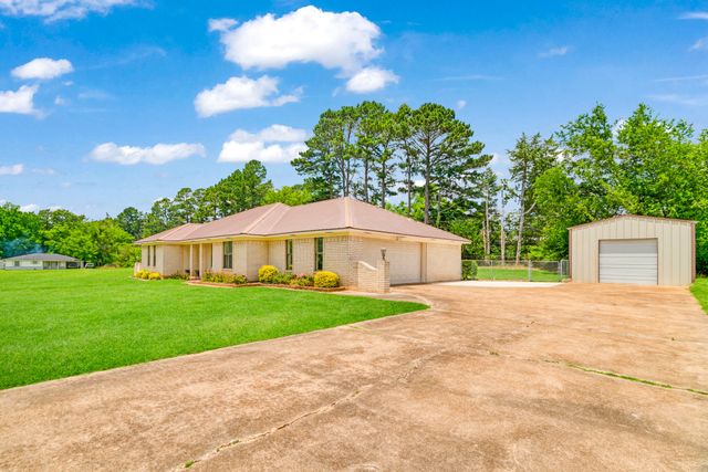 325 Key West Road, Reno, TX 75460