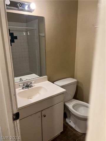 221 Brookside Lane C, Las Vegas, NV 89107