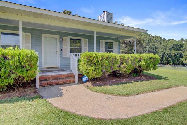 2636 SW Cordova Road, Orangeburg, SC 29115