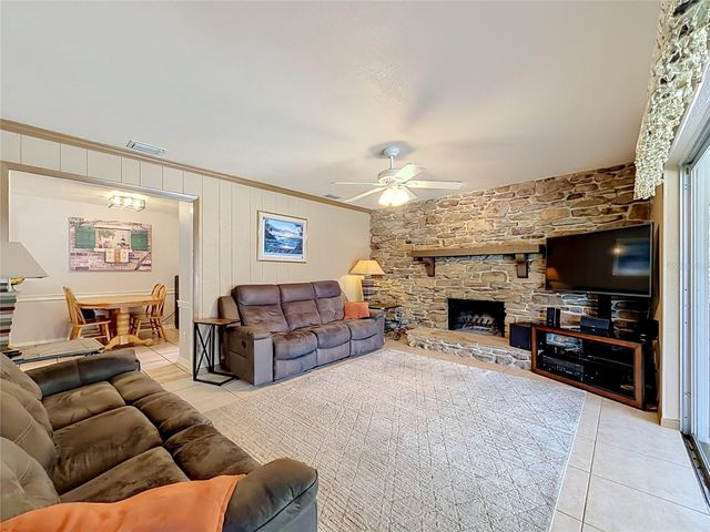 4148 FLORALWOOD COURT, Orlando, FL 32812