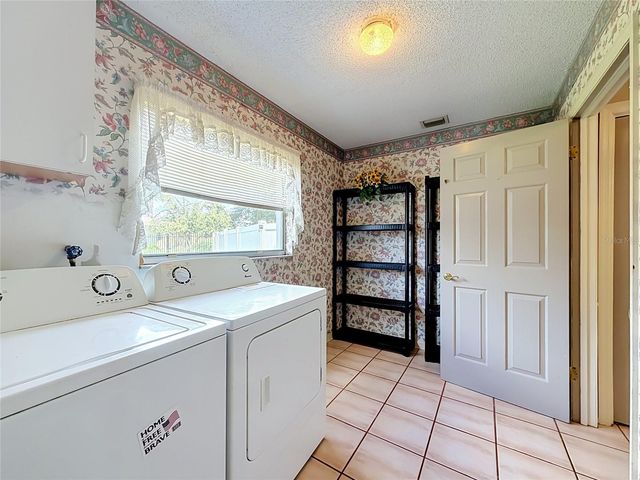 4148 FLORALWOOD COURT, Orlando, FL 32812
