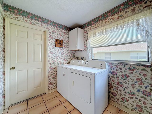 4148 FLORALWOOD COURT, Orlando, FL 32812
