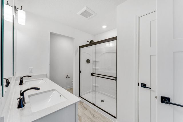 7596 Norway Lane, Lino Lakes, MN 55038