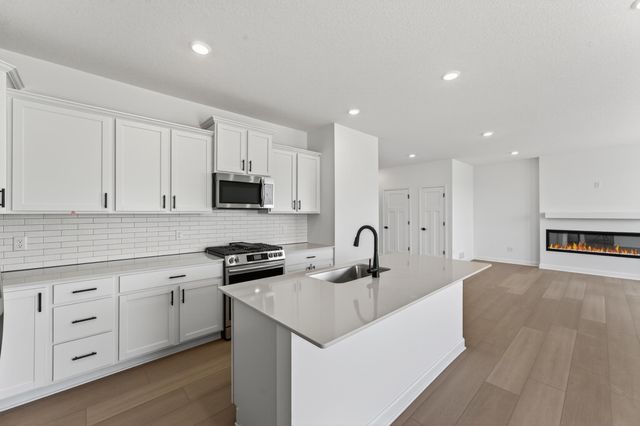 7596 Norway Lane, Lino Lakes, MN 55038