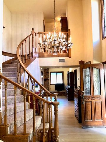 11050 Lindley Avenue, Granada Hills, CA 91344