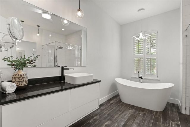 987 BRIGHTWATER CIRCLE, Maitland, FL 32751