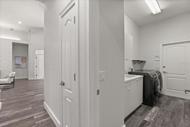 987 BRIGHTWATER CIRCLE, Maitland, FL 32751