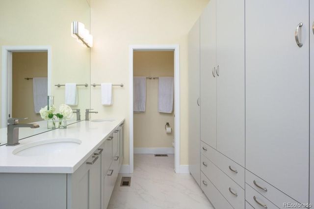 2408 S Orchard Way, Lakewood, CO 80228