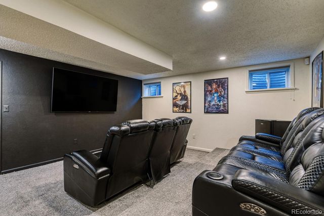 8198 W 81st Drive, Arvada, CO 80005