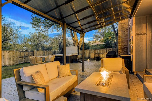 8198 W 81st Drive, Arvada, CO 80005