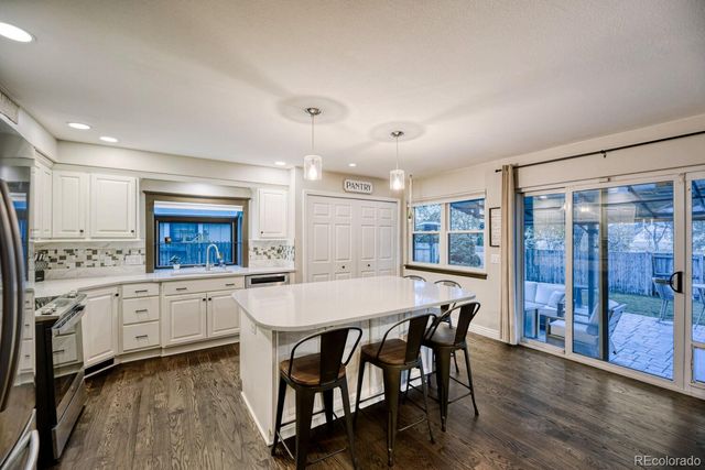 8198 W 81st Drive, Arvada, CO 80005